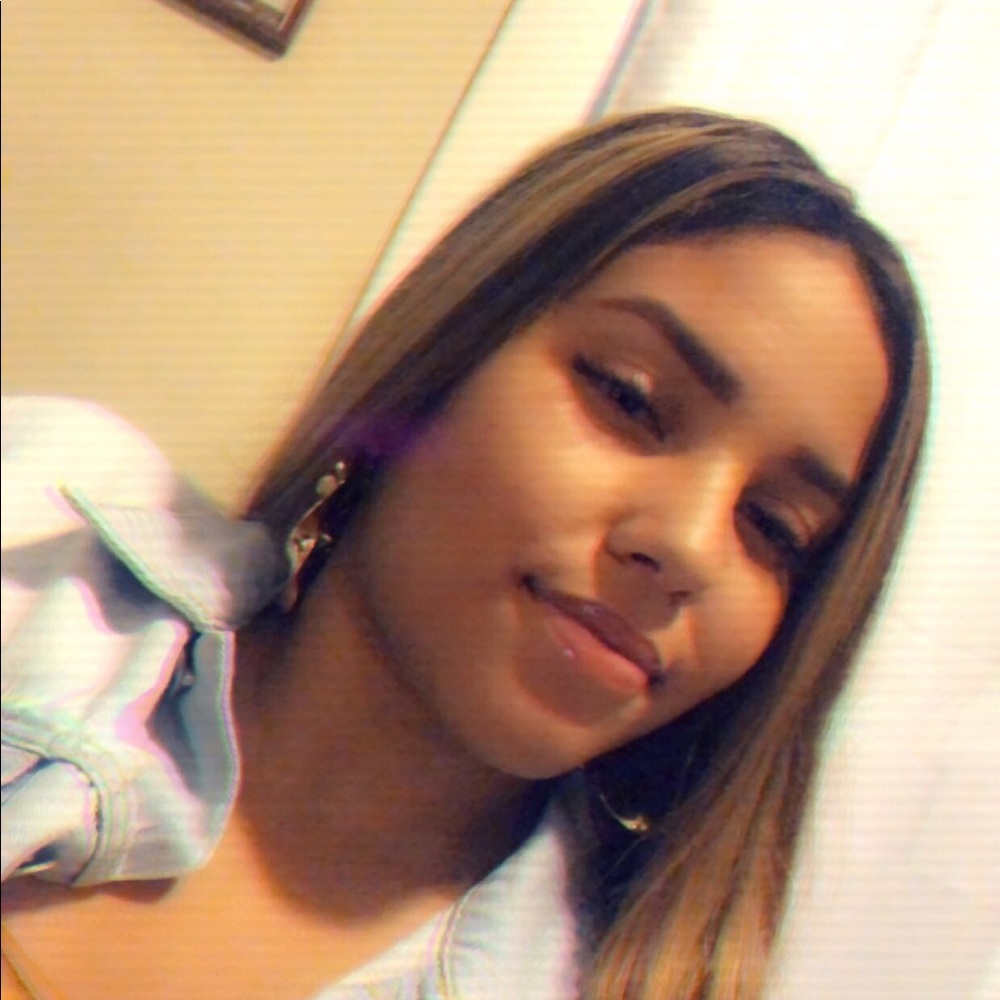 Meet your Posher, Annika